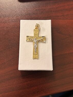 14K Solid Gold Crucifix Pendant